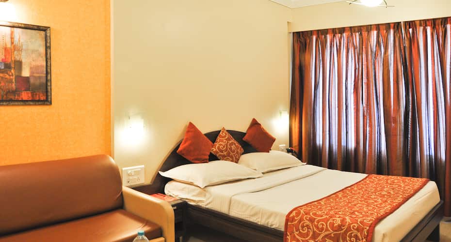 Saket Plaza, Mahabaleshwar 1